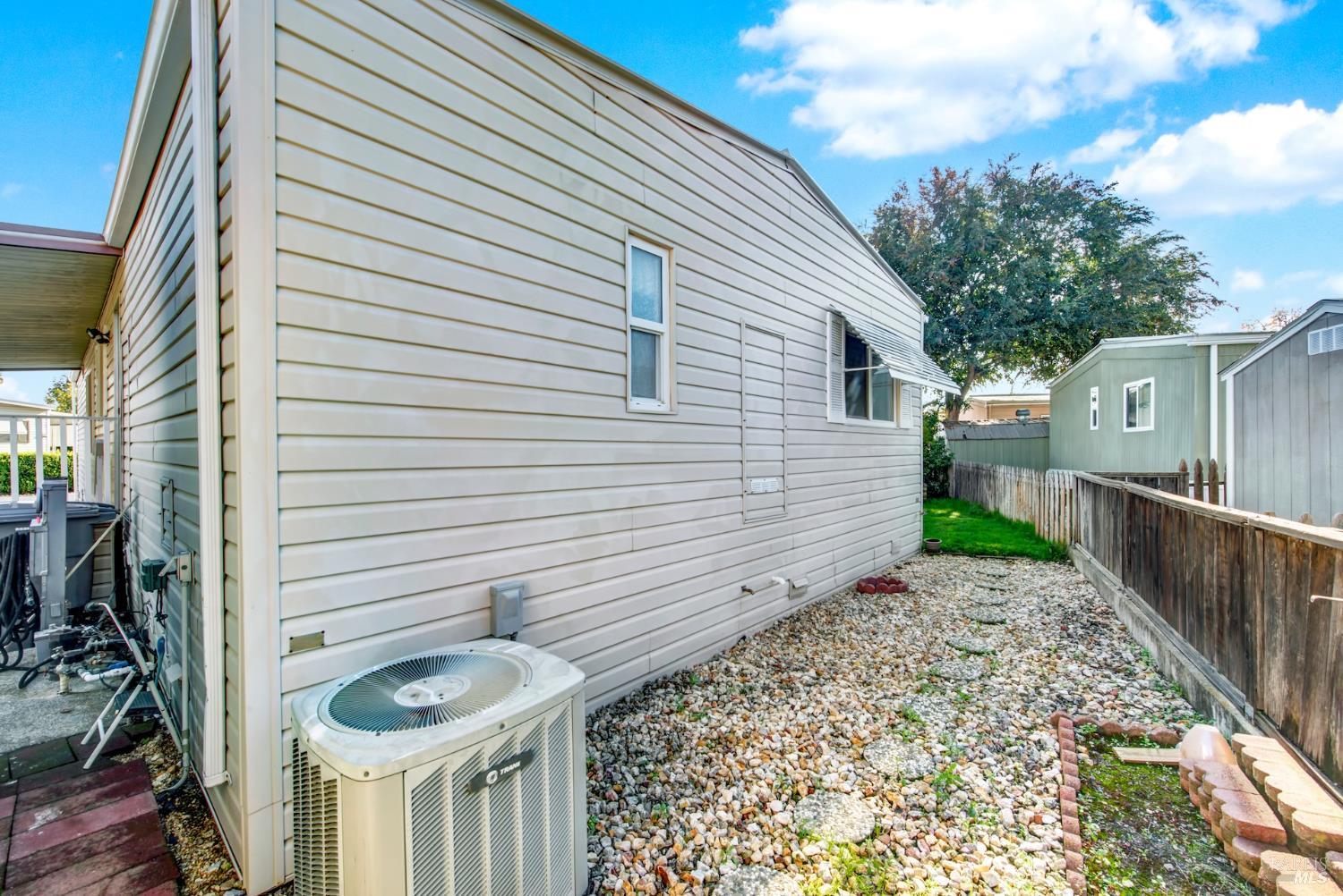 Detail Gallery Image 15 of 78 For 1597 Alamo Dr 175, Vacaville,  CA 95687 - 3 Beds | 2 Baths