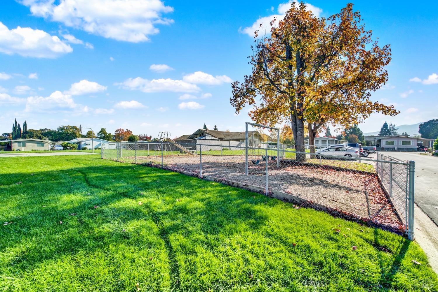 Detail Gallery Image 73 of 78 For 1597 Alamo Dr 175, Vacaville,  CA 95687 - 3 Beds | 2 Baths