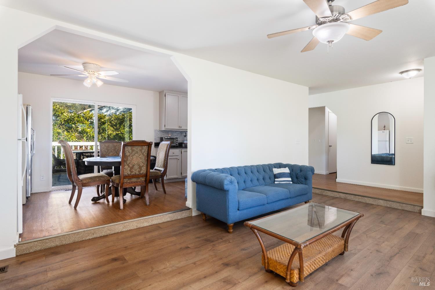 Detail Gallery Image 9 of 30 For 19894 Mountain Mdws, Hidden Valley Lake,  CA 95467 - 2 Beds | 2 Baths