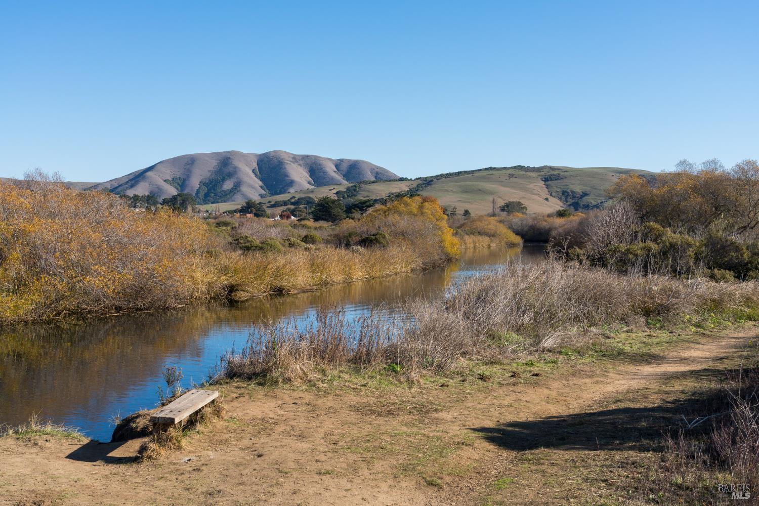Detail Gallery Image 5 of 8 For 95 Highland Way, Inverness,  CA 94937 - – Beds | – Baths