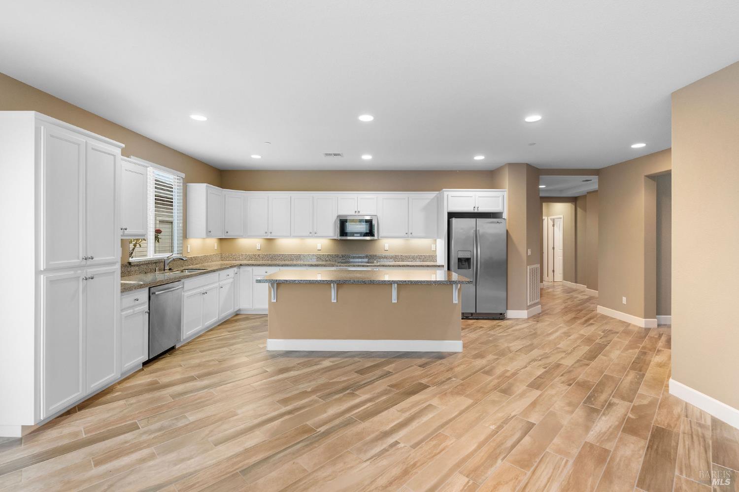 Detail Gallery Image 7 of 50 For 123 Alpine Dr, Rio Vista,  CA 94571 - 2 Beds | 2 Baths