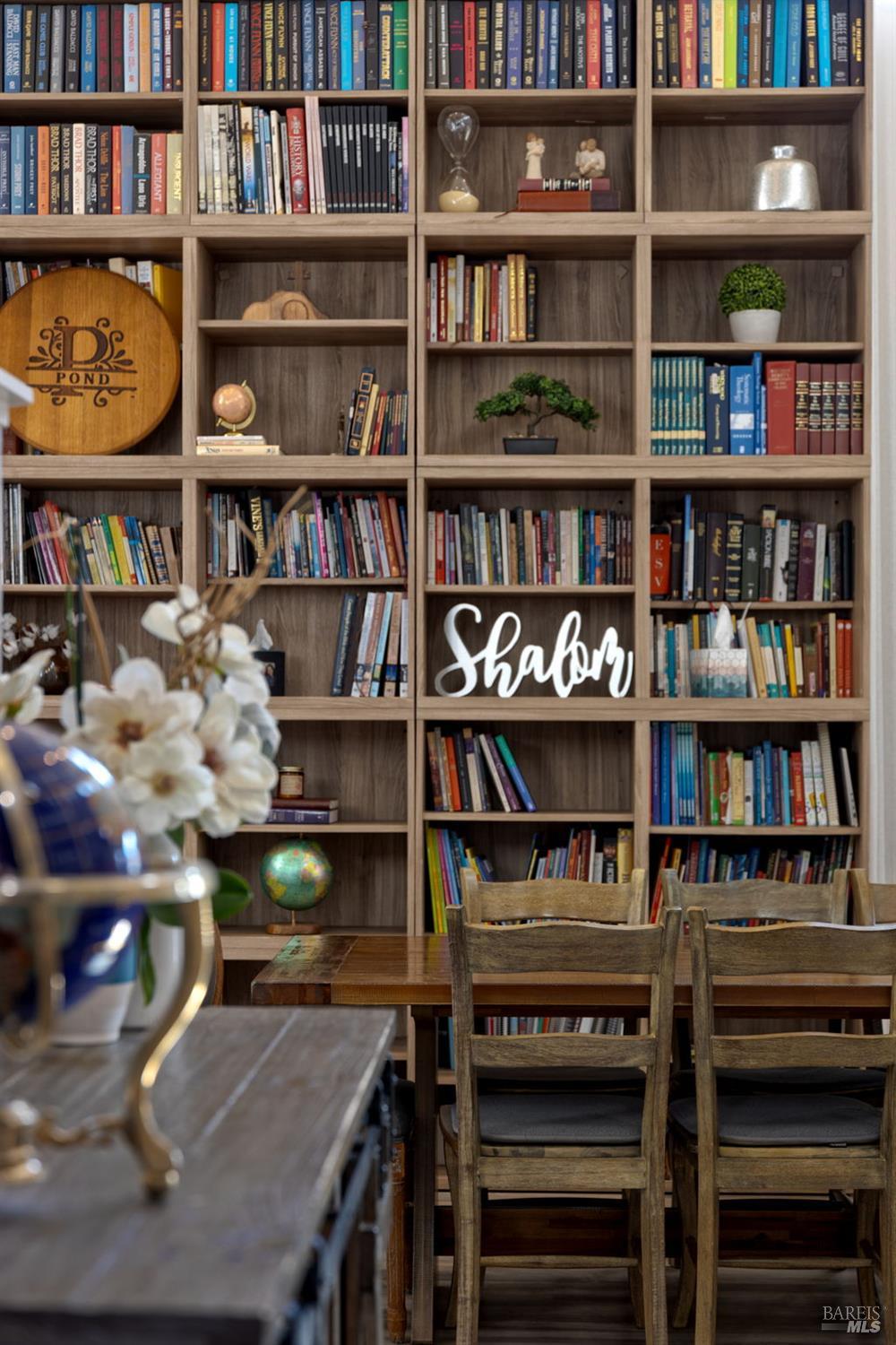 Detail Gallery Image 48 of 54 For 1049 Woodcrest Ct, Vacaville,  CA 95688 - 4 Beds | 3 Baths