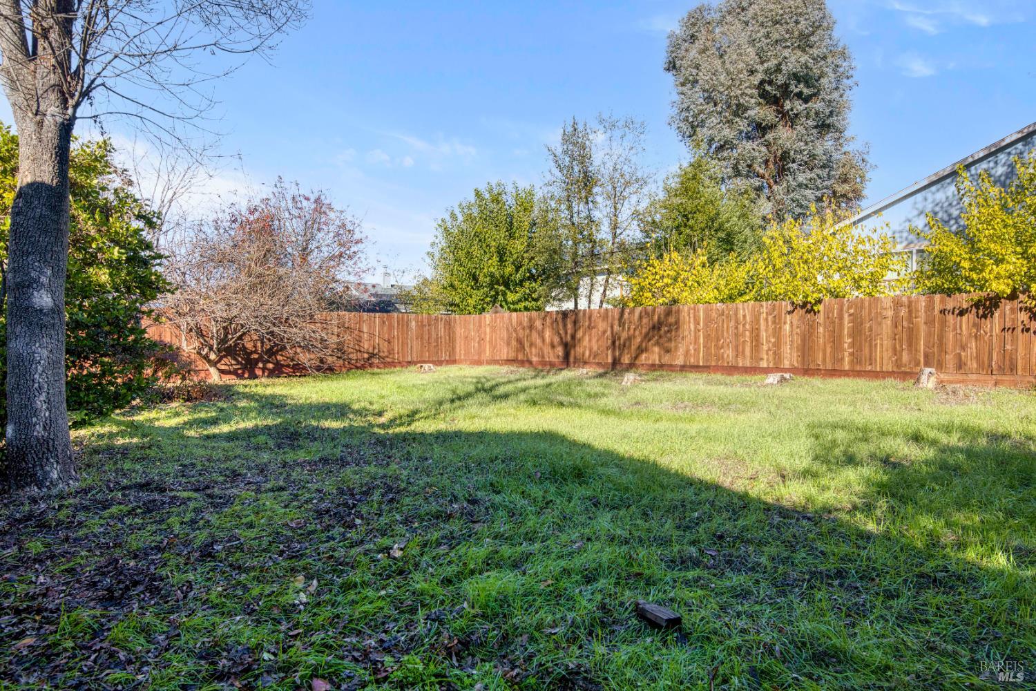 Detail Gallery Image 30 of 30 For 19894 Mountain Mdws, Hidden Valley Lake,  CA 95467 - 2 Beds | 2 Baths