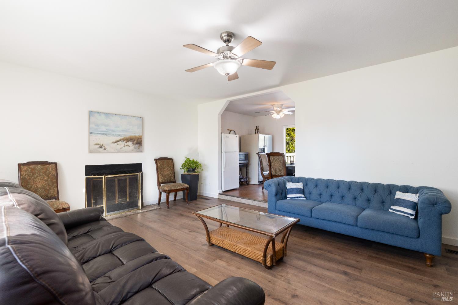 Detail Gallery Image 8 of 30 For 19894 Mountain Mdws, Hidden Valley Lake,  CA 95467 - 2 Beds | 2 Baths