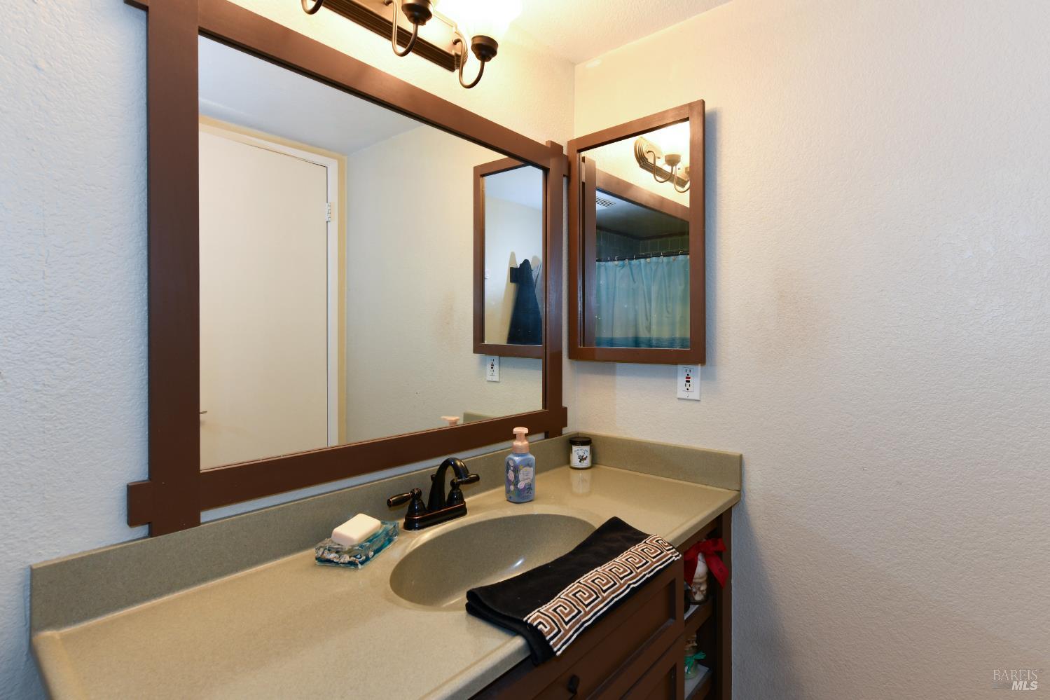 Detail Gallery Image 15 of 26 For 7755 Camino Colegio Dr, Rohnert Park,  CA 94928 - 2 Beds | 2 Baths