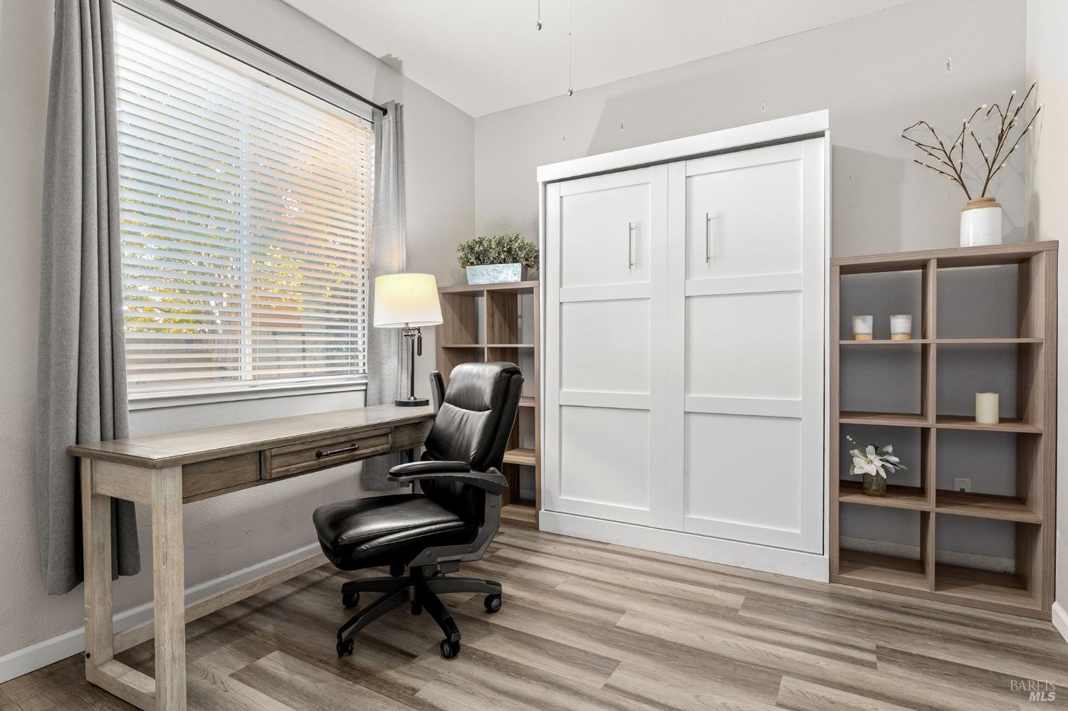 Detail Gallery Image 18 of 54 For 1049 Woodcrest Ct, Vacaville,  CA 95688 - 4 Beds | 3 Baths