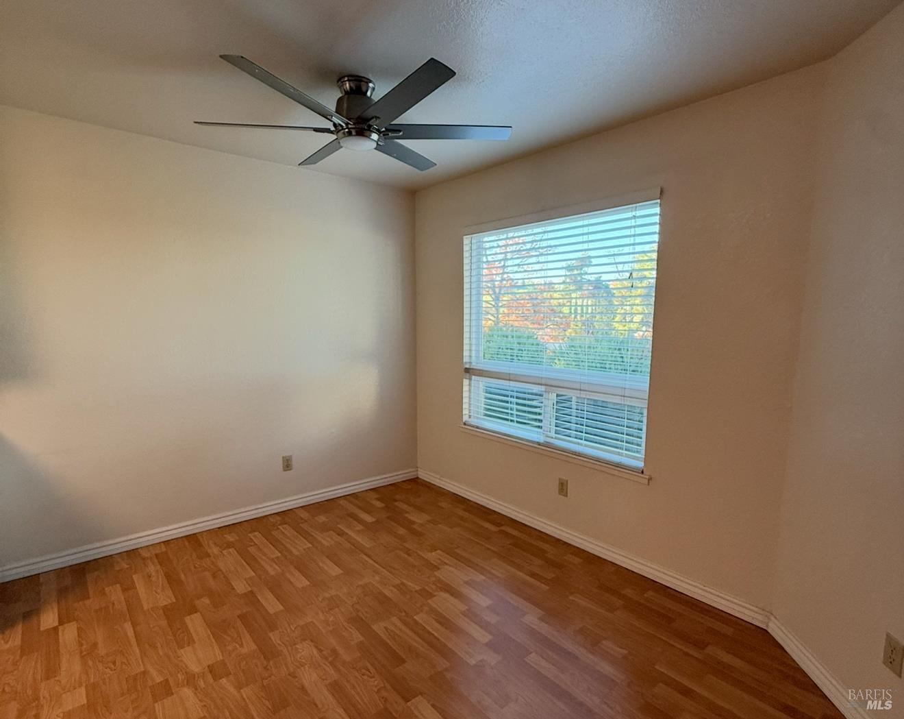 Detail Gallery Image 17 of 21 For 2754 Winding Ln, Antioch,  CA 94531 - 2 Beds | 2 Baths