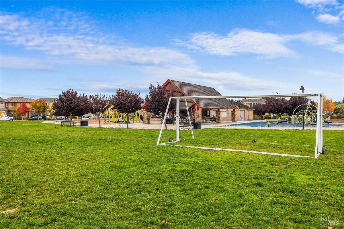 Detail Gallery Image 47 of 48 For 2180 Karen Pl, Rohnert Park,  CA 94928 - 4 Beds | 3 Baths