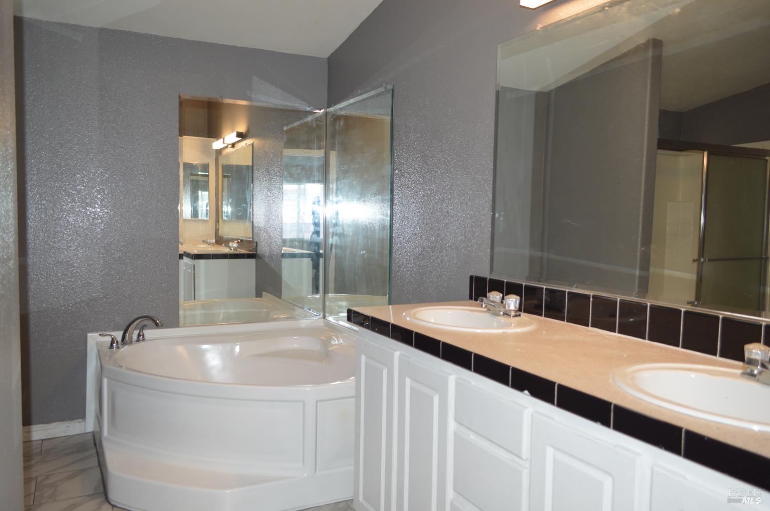 Detail Gallery Image 12 of 20 For 3900 N State St 75, Ukiah,  CA 95482 - 3 Beds | 2 Baths