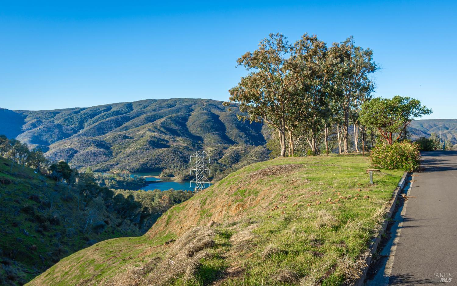 Detail Gallery Image 31 of 43 For 135 Poppy Ln, Napa,  CA 94558 - – Beds | – Baths