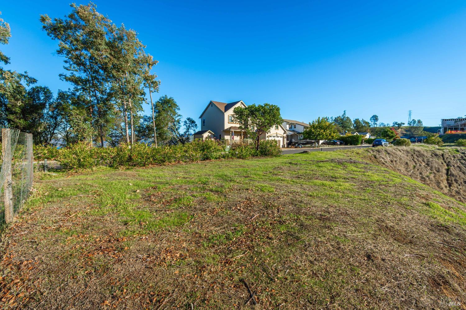 Detail Gallery Image 34 of 43 For 135 Poppy Ln, Napa,  CA 94558 - – Beds | – Baths