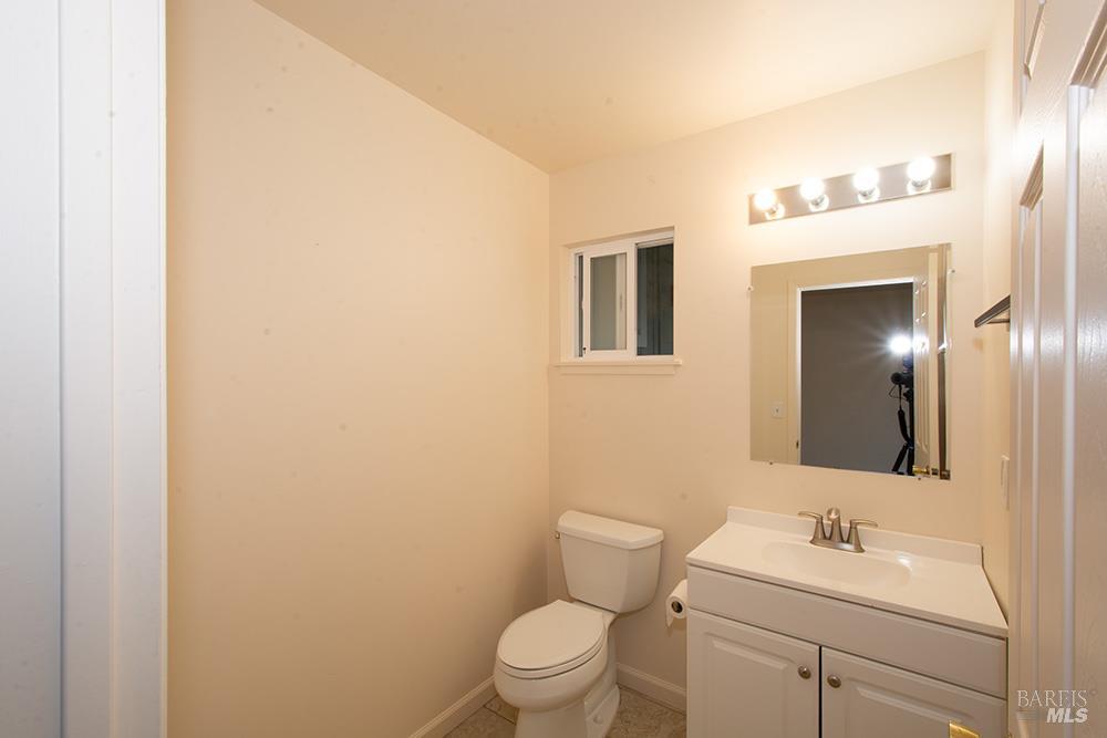 Detail Gallery Image 17 of 22 For 19191 Arnold Dr, Sonoma,  CA 95476 - 3 Beds | 2/1 Baths