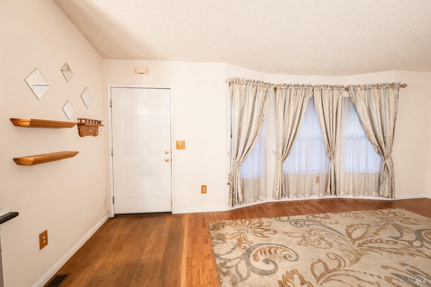 Detail Gallery Image 12 of 36 For 2555 Flosden Rd 117, American Canyon,  CA 94503 - 2 Beds | 2 Baths