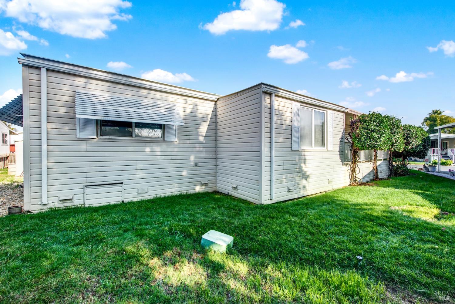 Detail Gallery Image 12 of 78 For 1597 Alamo Dr 175, Vacaville,  CA 95687 - 3 Beds | 2 Baths