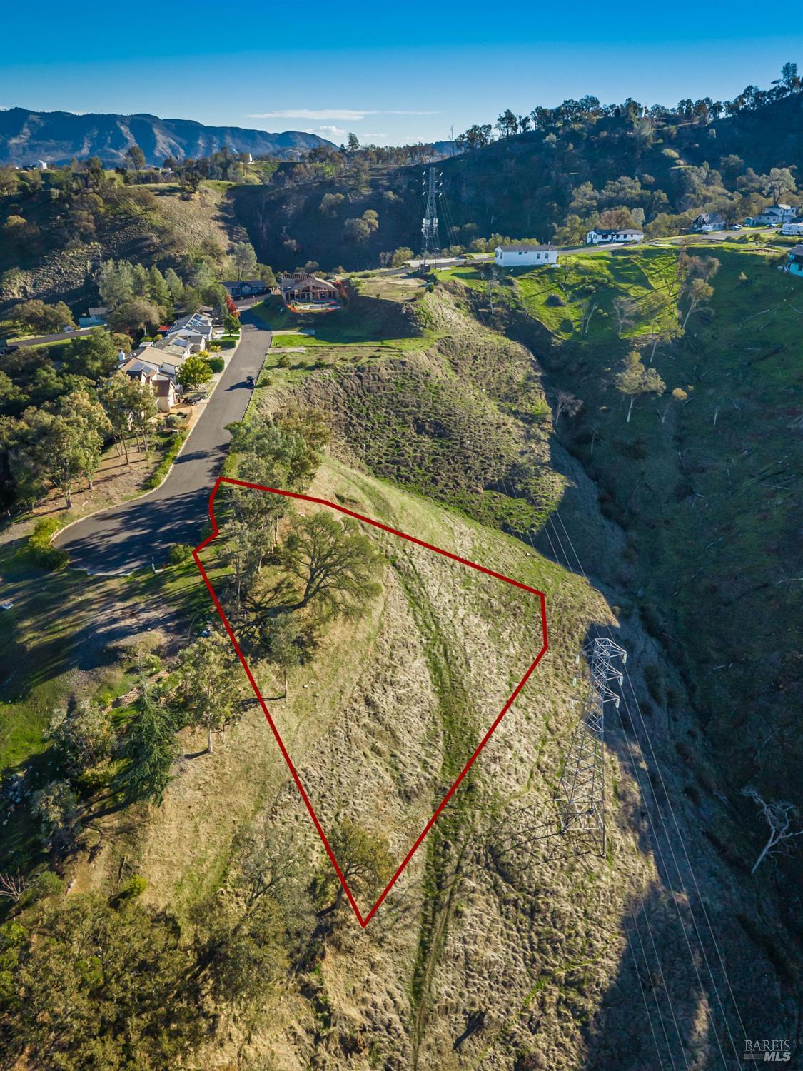 Detail Gallery Image 18 of 43 For 135 Poppy Ln, Napa,  CA 94558 - – Beds | – Baths