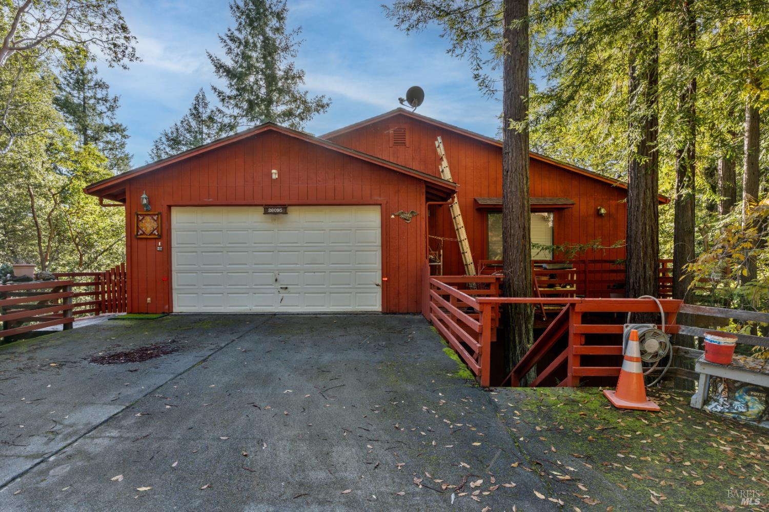 Detail Gallery Image 2 of 14 For 26095 Poppy Dr, Willits,  CA 95490 - 3 Beds | 2/1 Baths