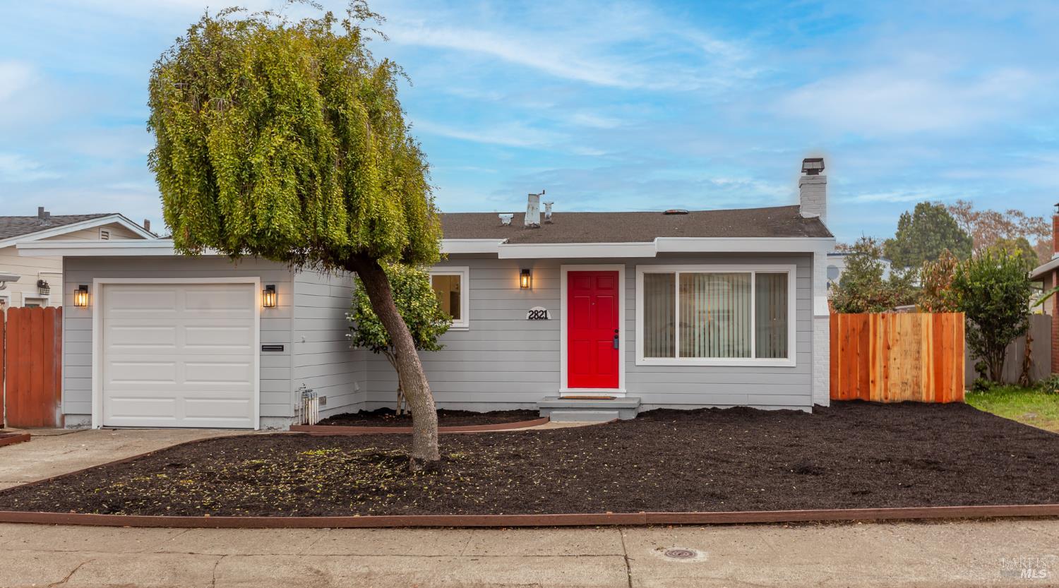 Front Image Thumbnail for BA325099471