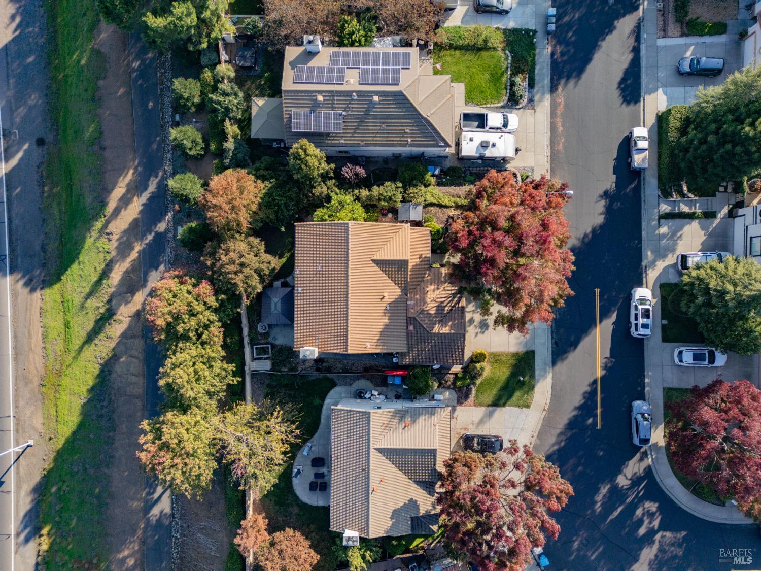 Detail Gallery Image 43 of 54 For 1049 Woodcrest Ct, Vacaville,  CA 95688 - 4 Beds | 3 Baths