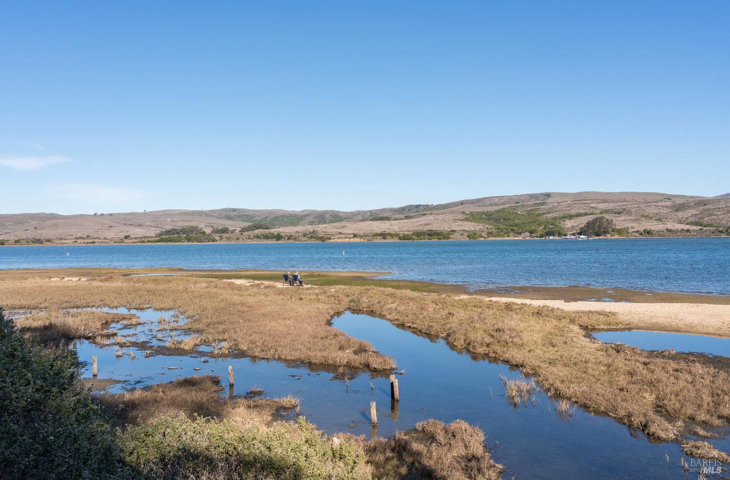 Detail Gallery Image 4 of 8 For 95 Highland Way, Inverness,  CA 94937 - – Beds | – Baths