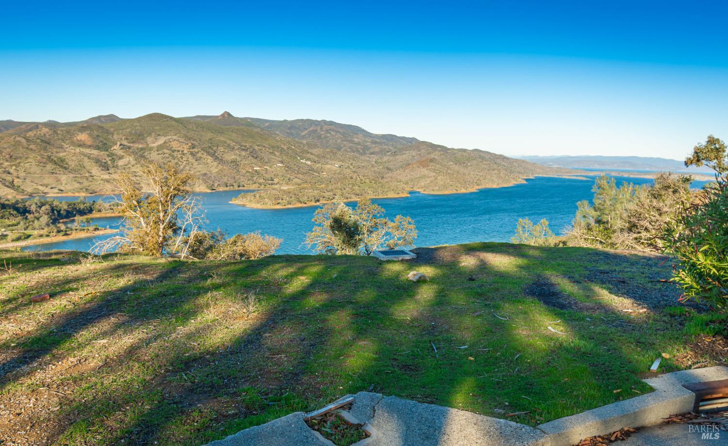 Detail Gallery Image 11 of 43 For 135 Poppy Ln, Napa,  CA 94558 - – Beds | – Baths