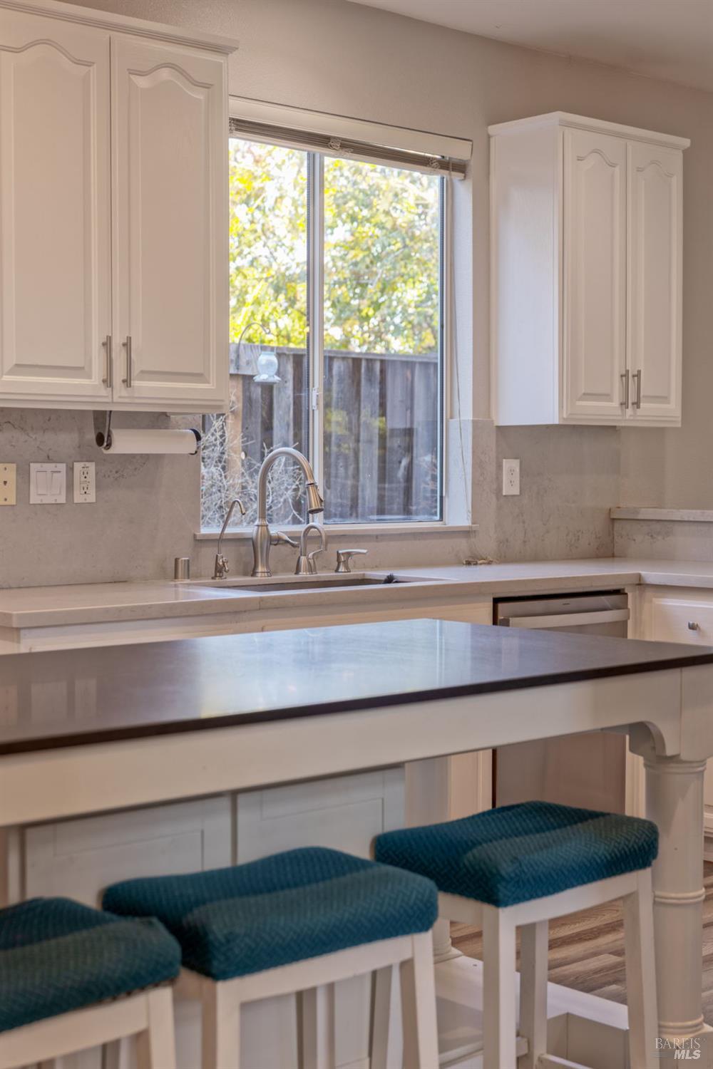 Detail Gallery Image 49 of 54 For 1049 Woodcrest Ct, Vacaville,  CA 95688 - 4 Beds | 3 Baths