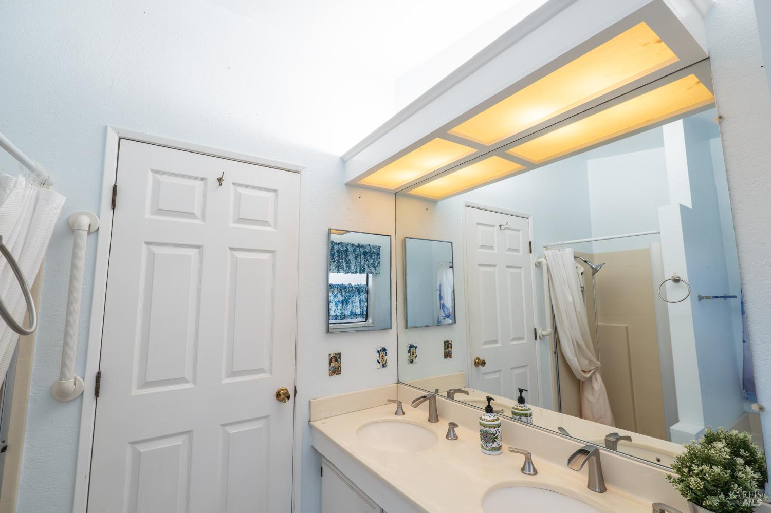 Detail Gallery Image 15 of 36 For 2555 Flosden Rd 117, American Canyon,  CA 94503 - 2 Beds | 2 Baths