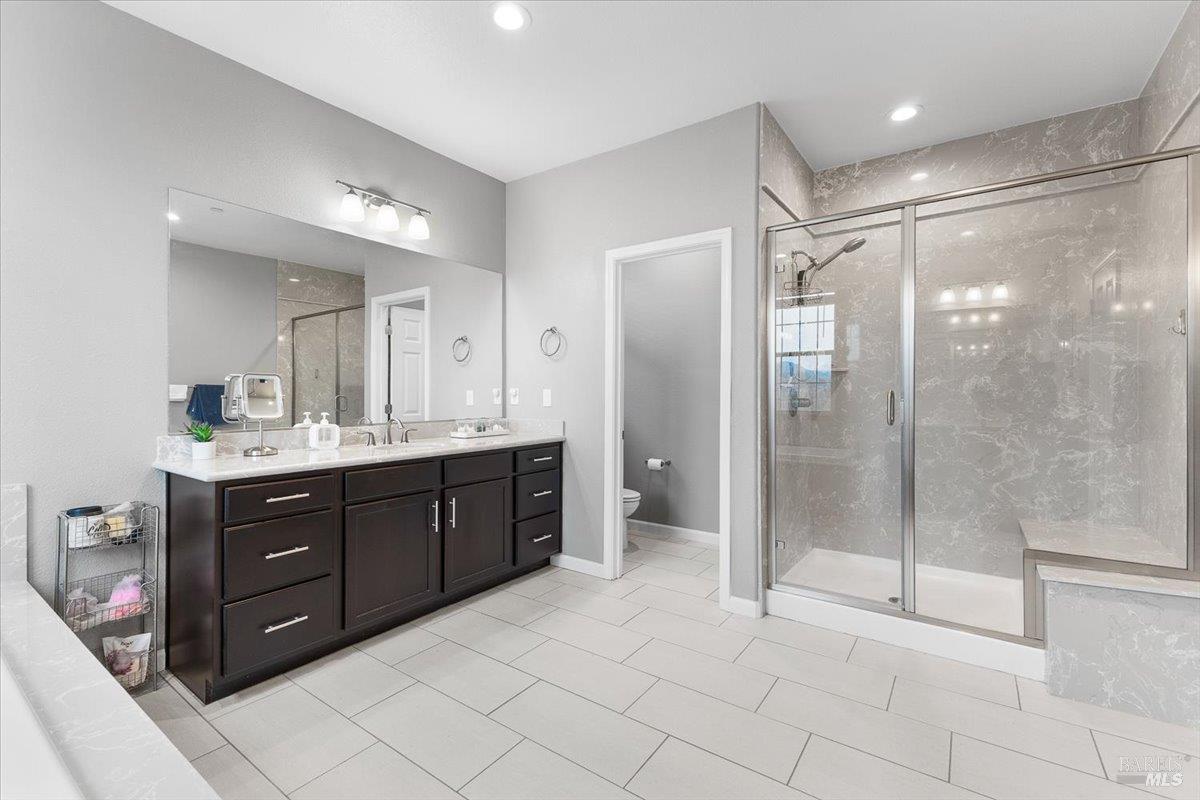 Detail Gallery Image 28 of 48 For 2180 Karen Pl, Rohnert Park,  CA 94928 - 4 Beds | 3 Baths