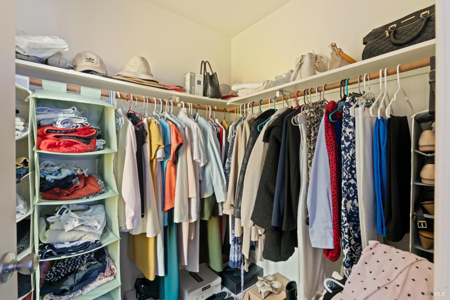 Detail Gallery Image 24 of 30 For 19894 Mountain Mdws, Hidden Valley Lake,  CA 95467 - 2 Beds | 2 Baths