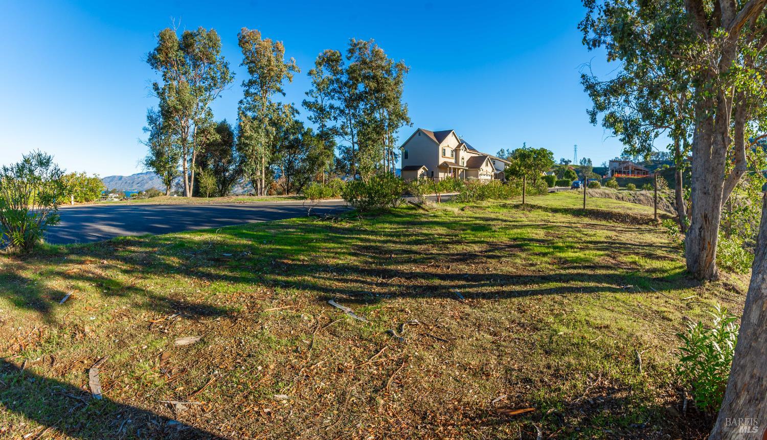 Detail Gallery Image 25 of 43 For 135 Poppy Ln, Napa,  CA 94558 - – Beds | – Baths