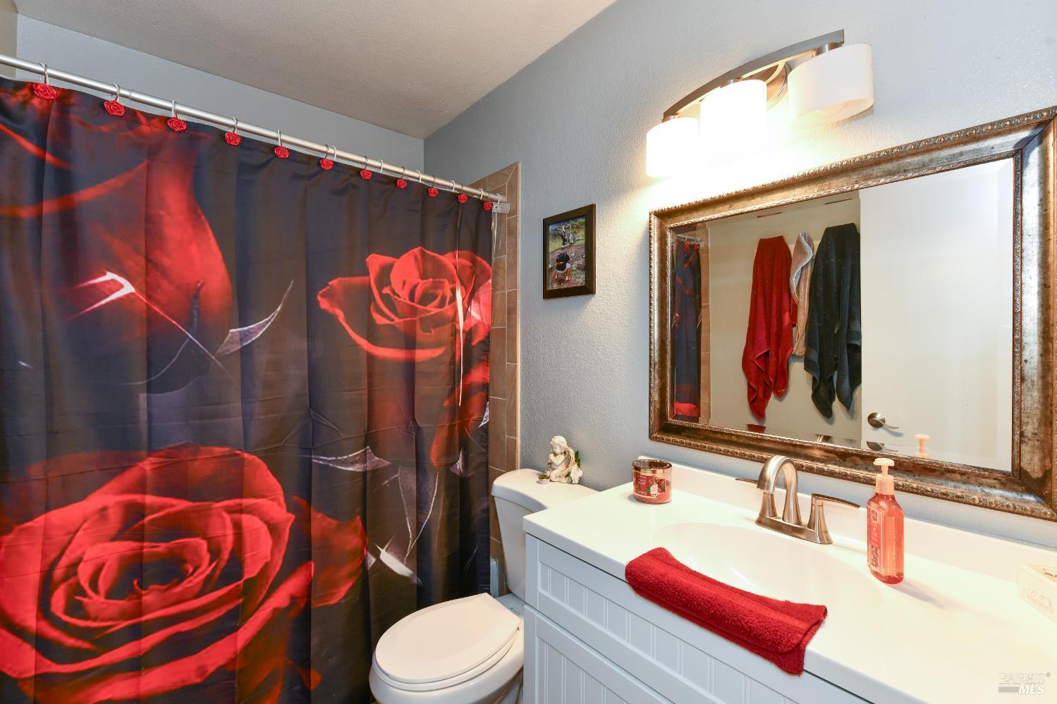 Detail Gallery Image 18 of 26 For 7755 Camino Colegio Dr, Rohnert Park,  CA 94928 - 2 Beds | 2 Baths