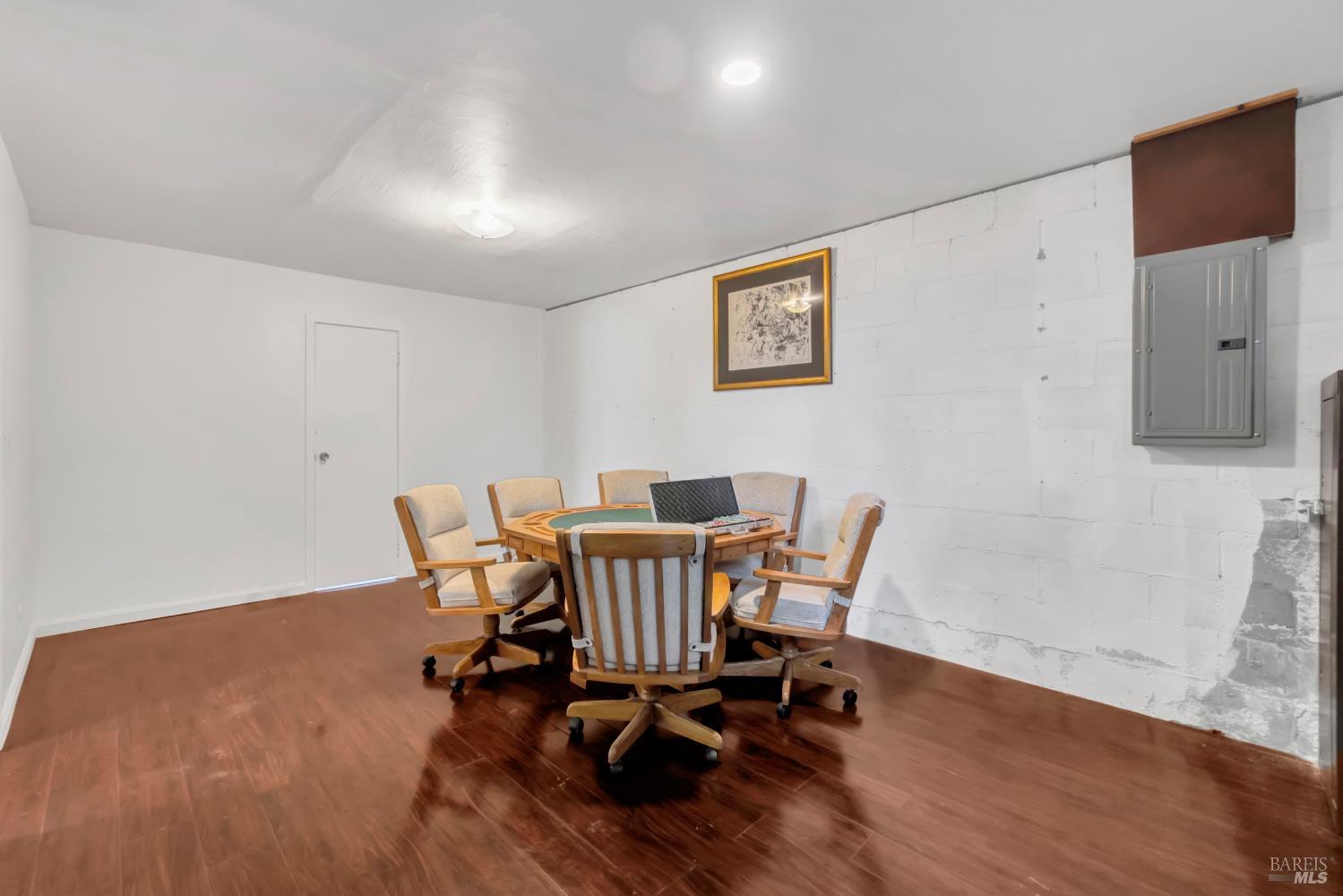 Detail Gallery Image 27 of 42 For 5798 Sunrise Dr, Lower Lake,  CA 94547 - 4 Beds | 3 Baths