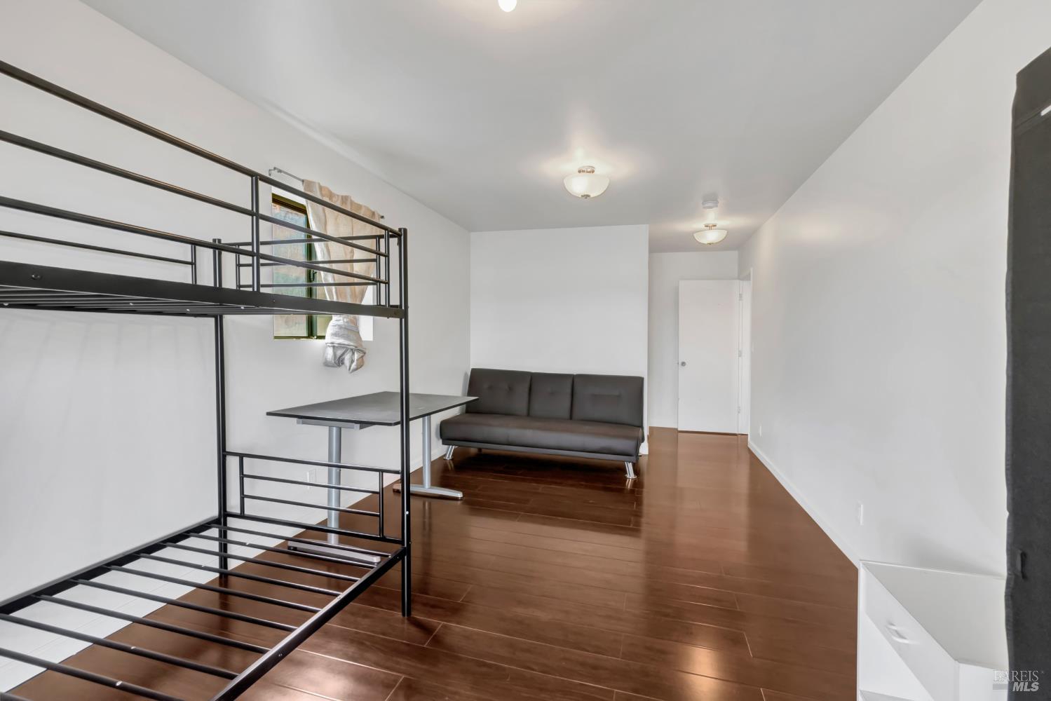 Detail Gallery Image 36 of 42 For 5798 Sunrise Dr, Lower Lake,  CA 94547 - 4 Beds | 3 Baths