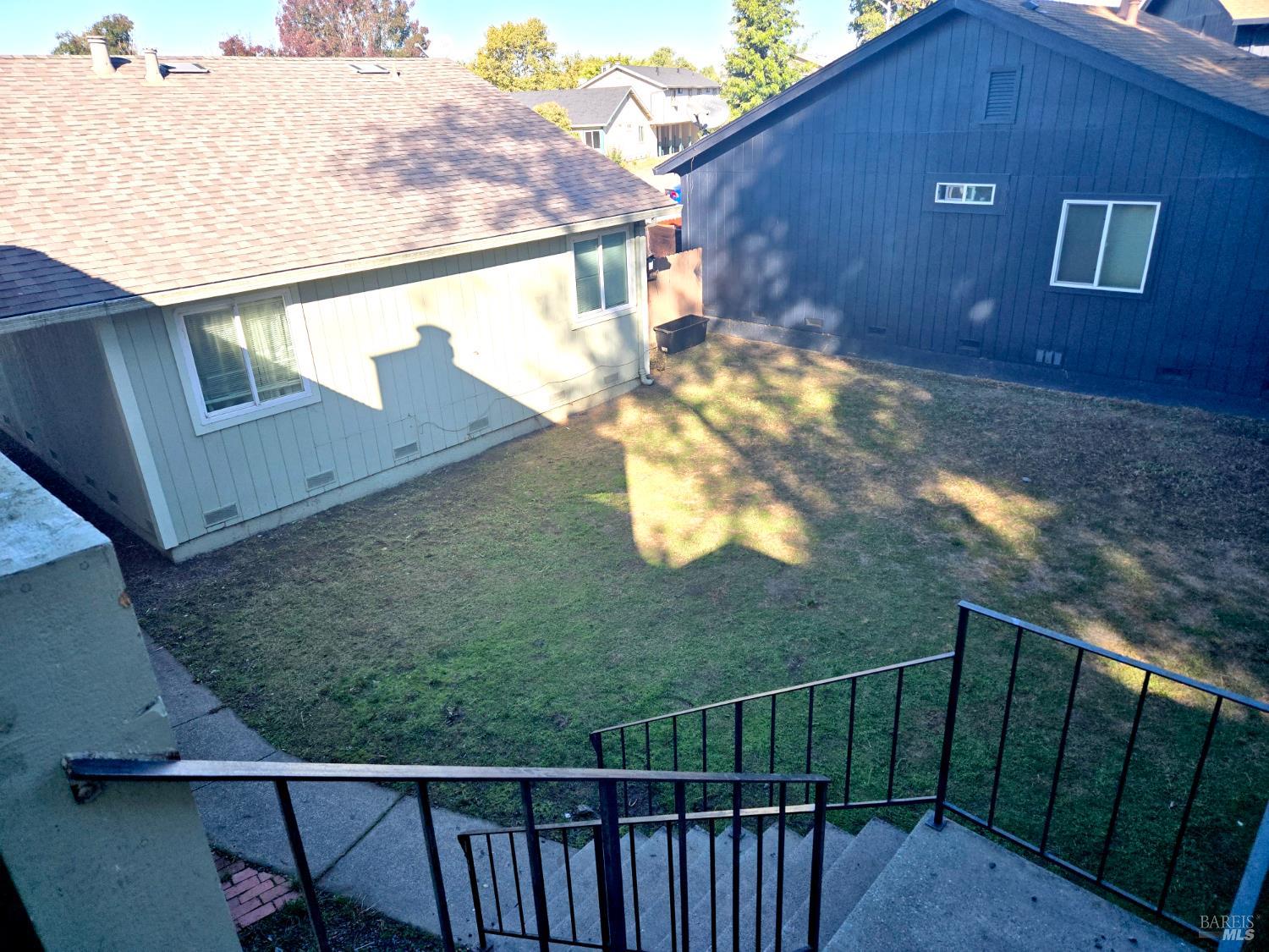 Detail Gallery Image 6 of 18 For 2424 Kenton Ct, Santa Rosa,  CA 95407 - – Beds | – Baths