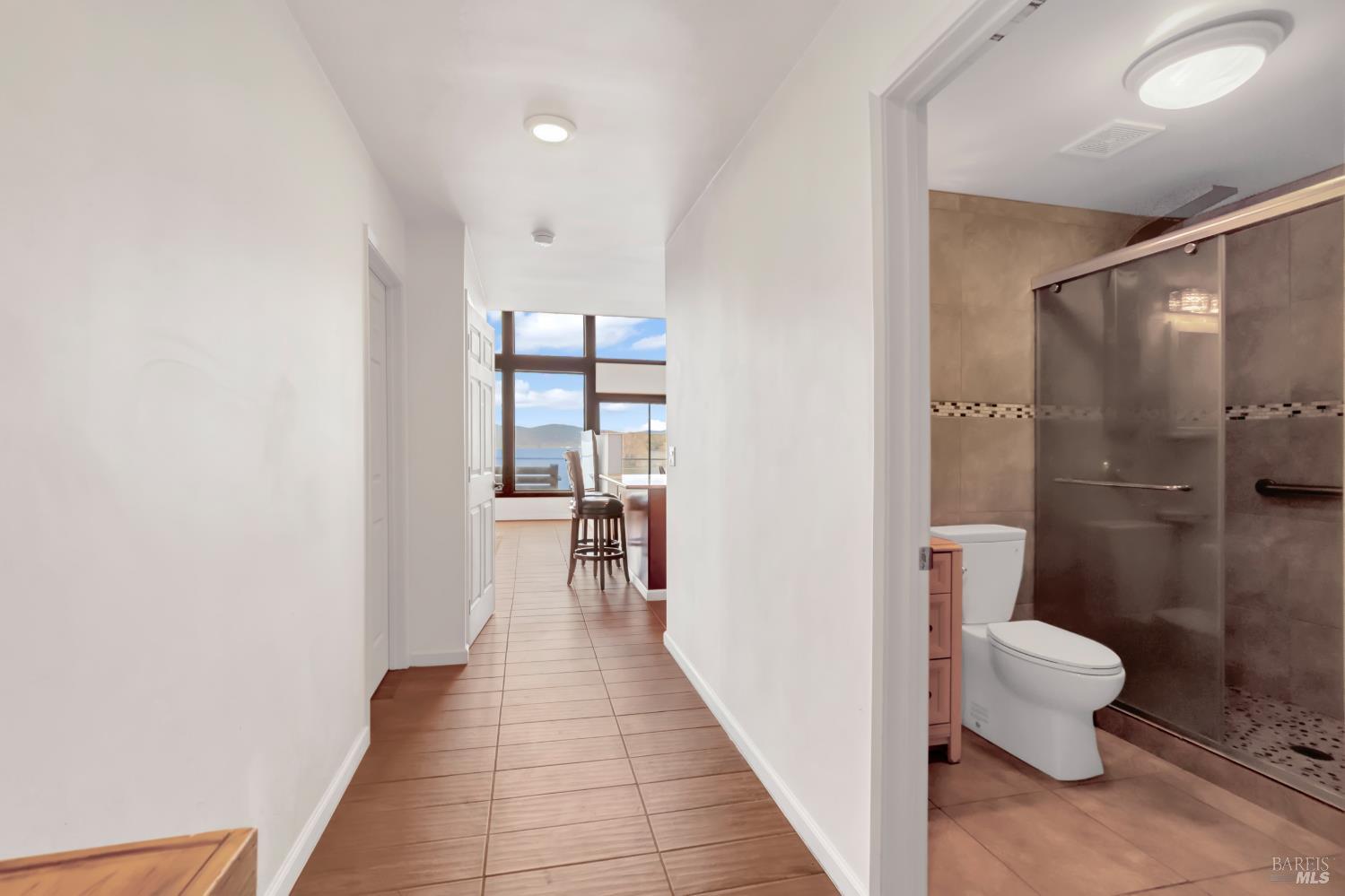 Detail Gallery Image 40 of 42 For 5798 Sunrise Dr, Lower Lake,  CA 94547 - 4 Beds | 3 Baths