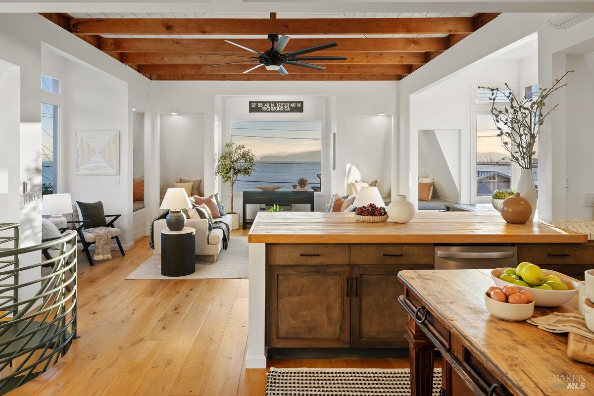 Detail Gallery Image 24 of 95 For 700 Ocean Ave, Richmond,  CA 94801 - 3 Beds | 2/1 Baths