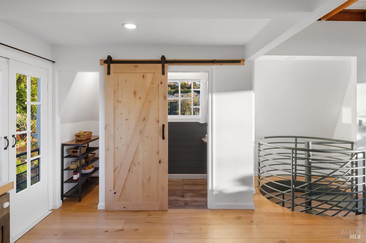 Detail Gallery Image 29 of 95 For 700 Ocean Ave, Richmond,  CA 94801 - 3 Beds | 2/1 Baths