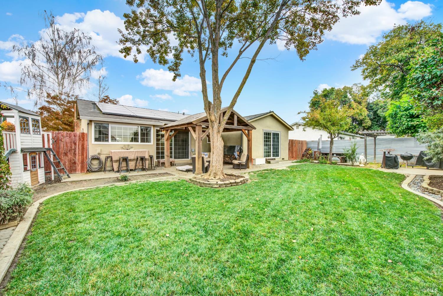 Detail Gallery Image 62 of 79 For 595 Sawyer Ct, Dixon,  CA 95620 - 4 Beds | 2 Baths