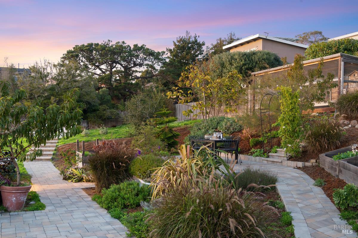 Detail Gallery Image 58 of 95 For 700 Ocean Ave, Richmond,  CA 94801 - 3 Beds | 2/1 Baths