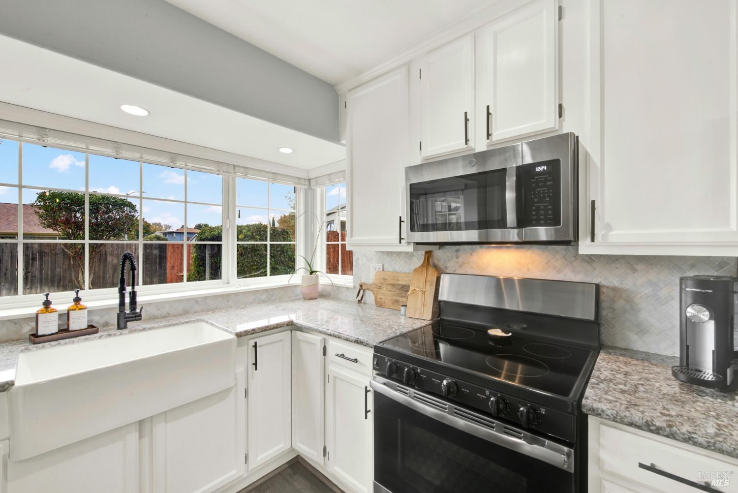 Detail Gallery Image 30 of 79 For 595 Sawyer Ct, Dixon,  CA 95620 - 4 Beds | 2 Baths