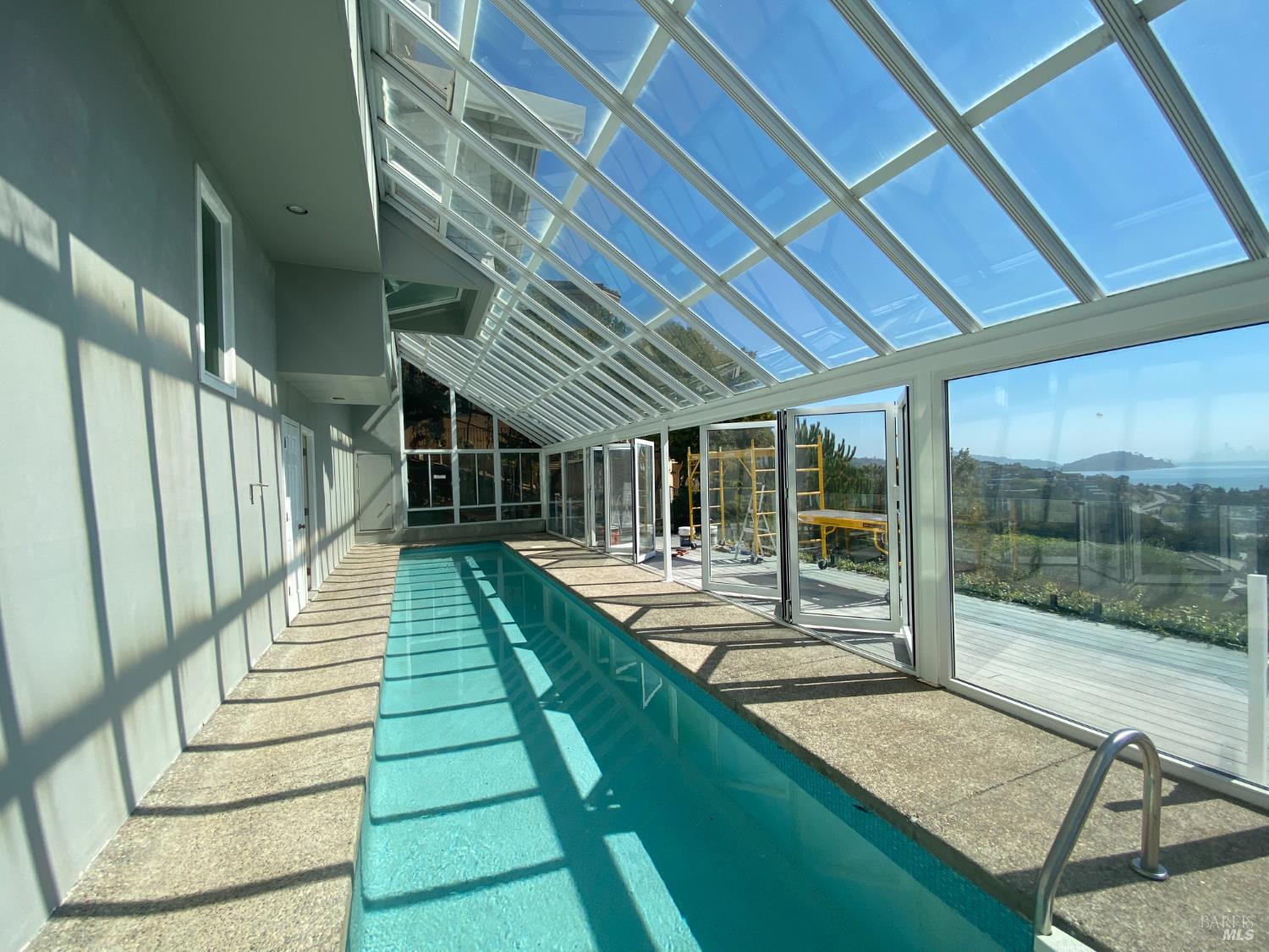 Detail Gallery Image 32 of 39 For 67 via Los Altos Unkn, Tiburon,  CA 94920 - 5 Beds | 5/1 Baths