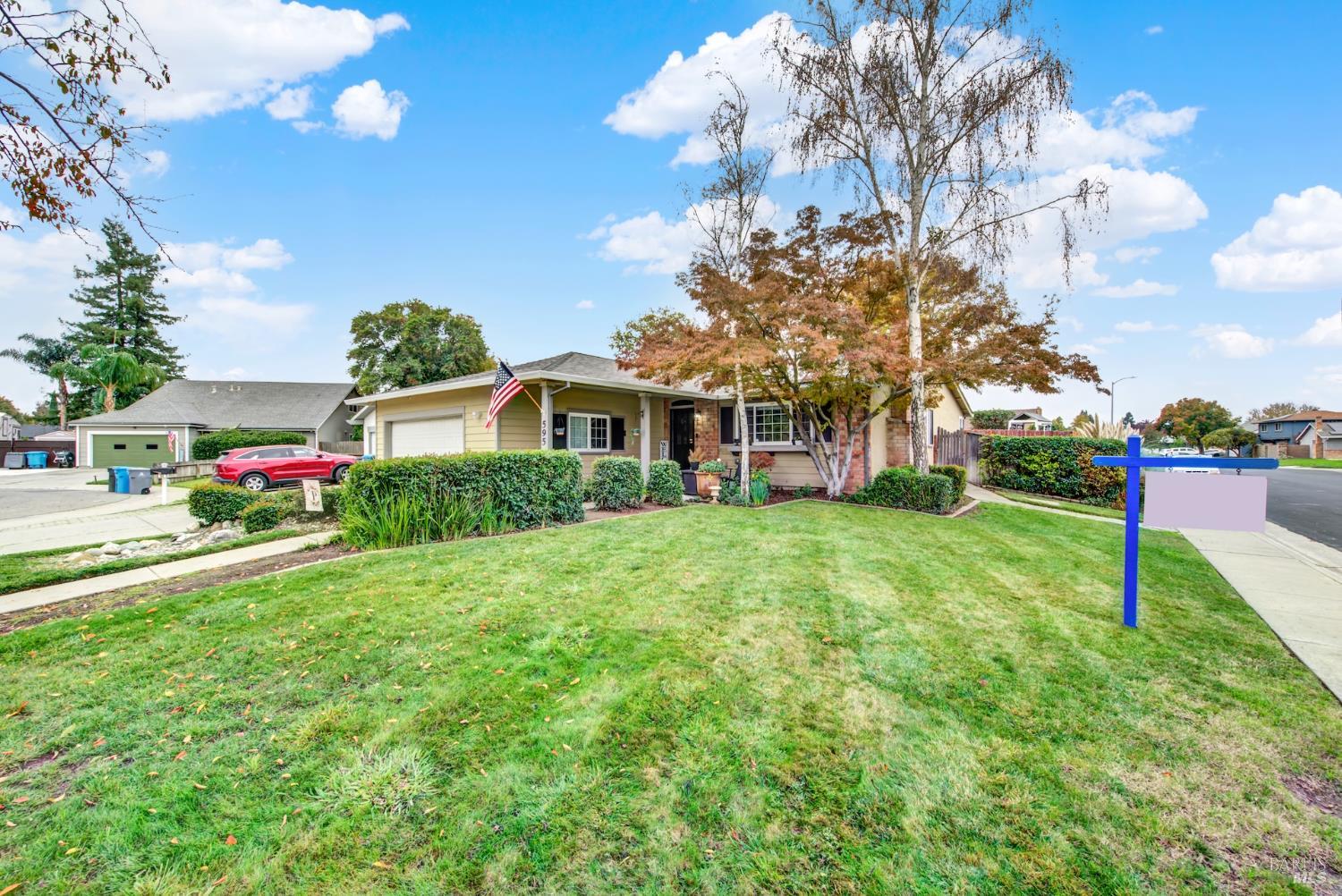 Detail Gallery Image 9 of 79 For 595 Sawyer Ct, Dixon,  CA 95620 - 4 Beds | 2 Baths