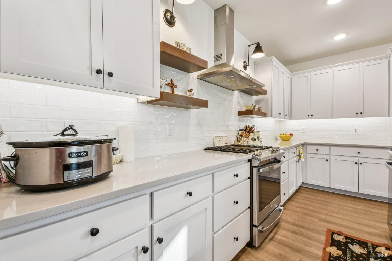 Detail Gallery Image 14 of 36 For 300 White Owl St, Dixon,  CA 95620 - 2 Beds | 2 Baths