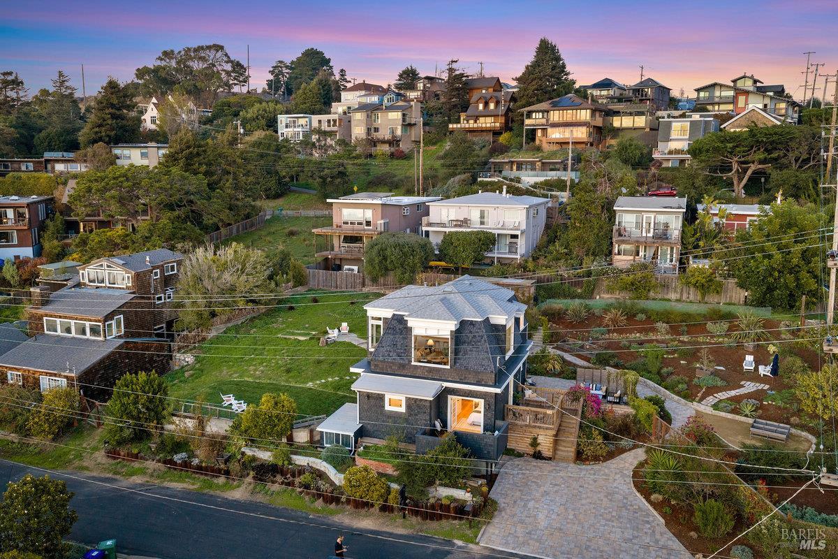 Detail Gallery Image 86 of 95 For 700 Ocean Ave, Richmond,  CA 94801 - 3 Beds | 2/1 Baths