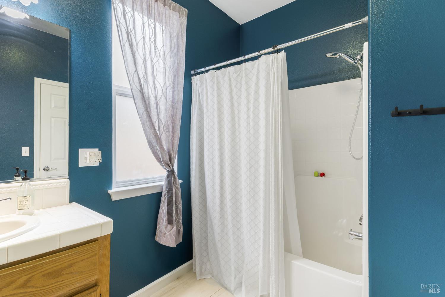 Detail Gallery Image 38 of 48 For 436 Wick Ct, Vacaville,  CA 95687 - 4 Beds | 3 Baths