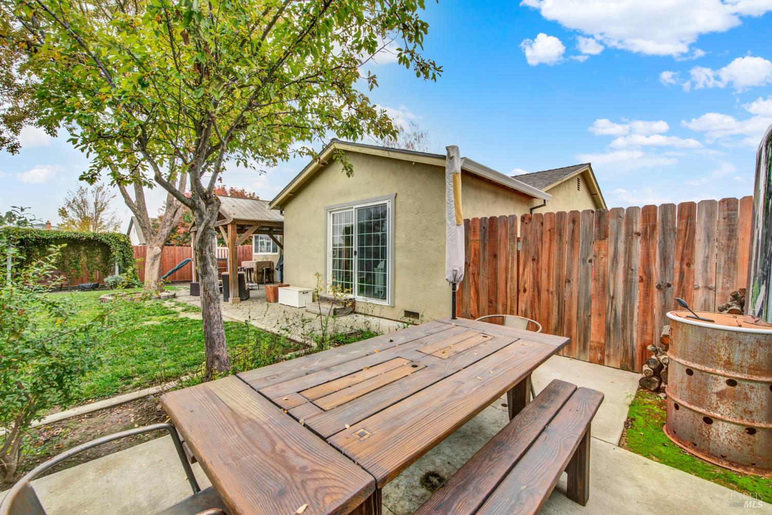 Detail Gallery Image 75 of 79 For 595 Sawyer Ct, Dixon,  CA 95620 - 4 Beds | 2 Baths