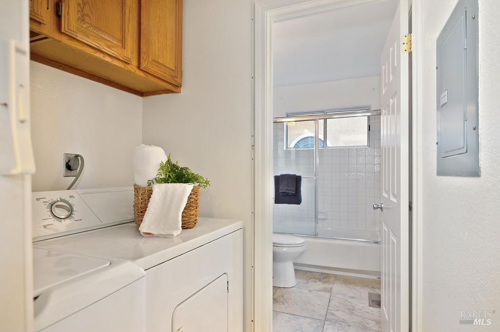 Detail Gallery Image 25 of 51 For 2222 Silver Fox Cir, Fairfield,  CA 94534 - 4 Beds | 3 Baths