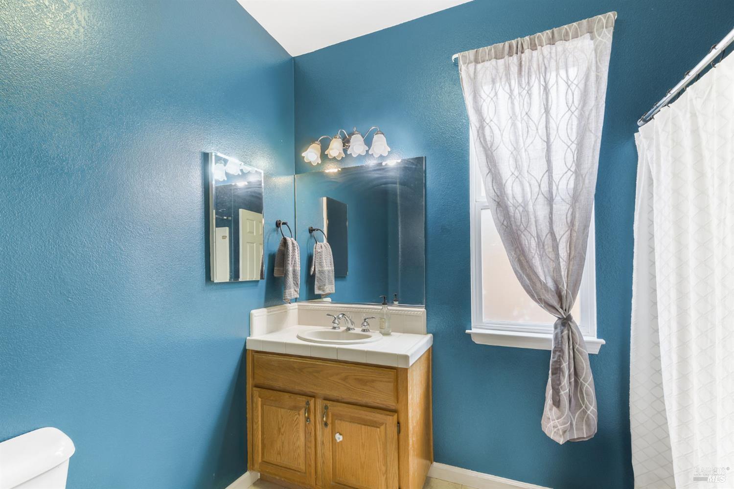 Detail Gallery Image 37 of 48 For 436 Wick Ct, Vacaville,  CA 95687 - 4 Beds | 3 Baths