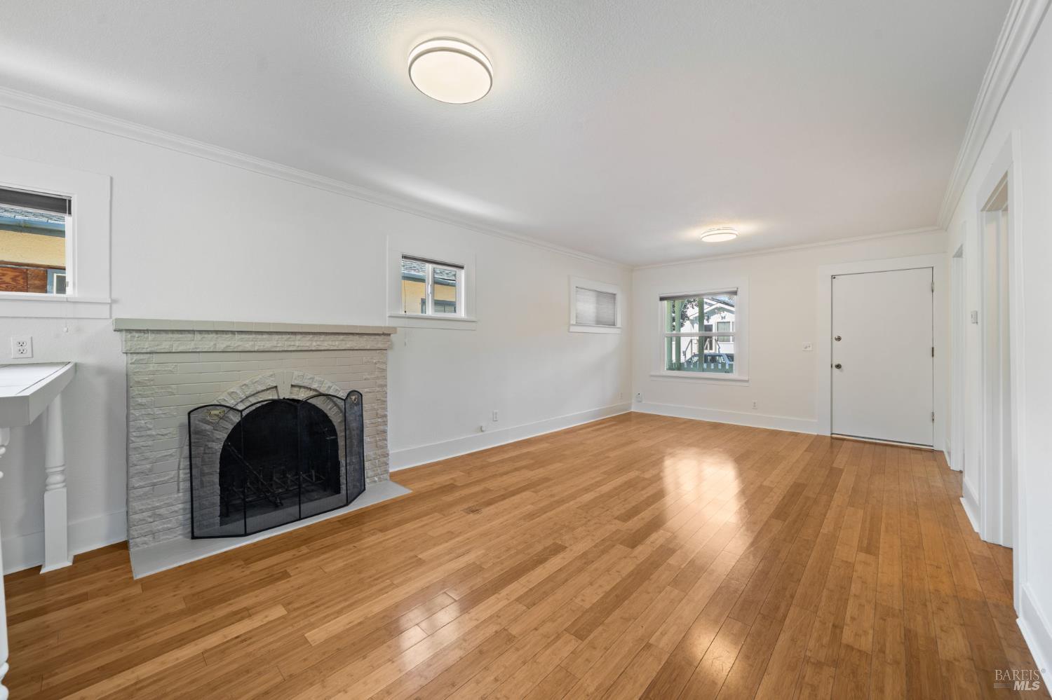 Detail Gallery Image 10 of 36 For 764 Mill St, Santa Rosa,  CA 95404 - 2 Beds | 1/1 Baths