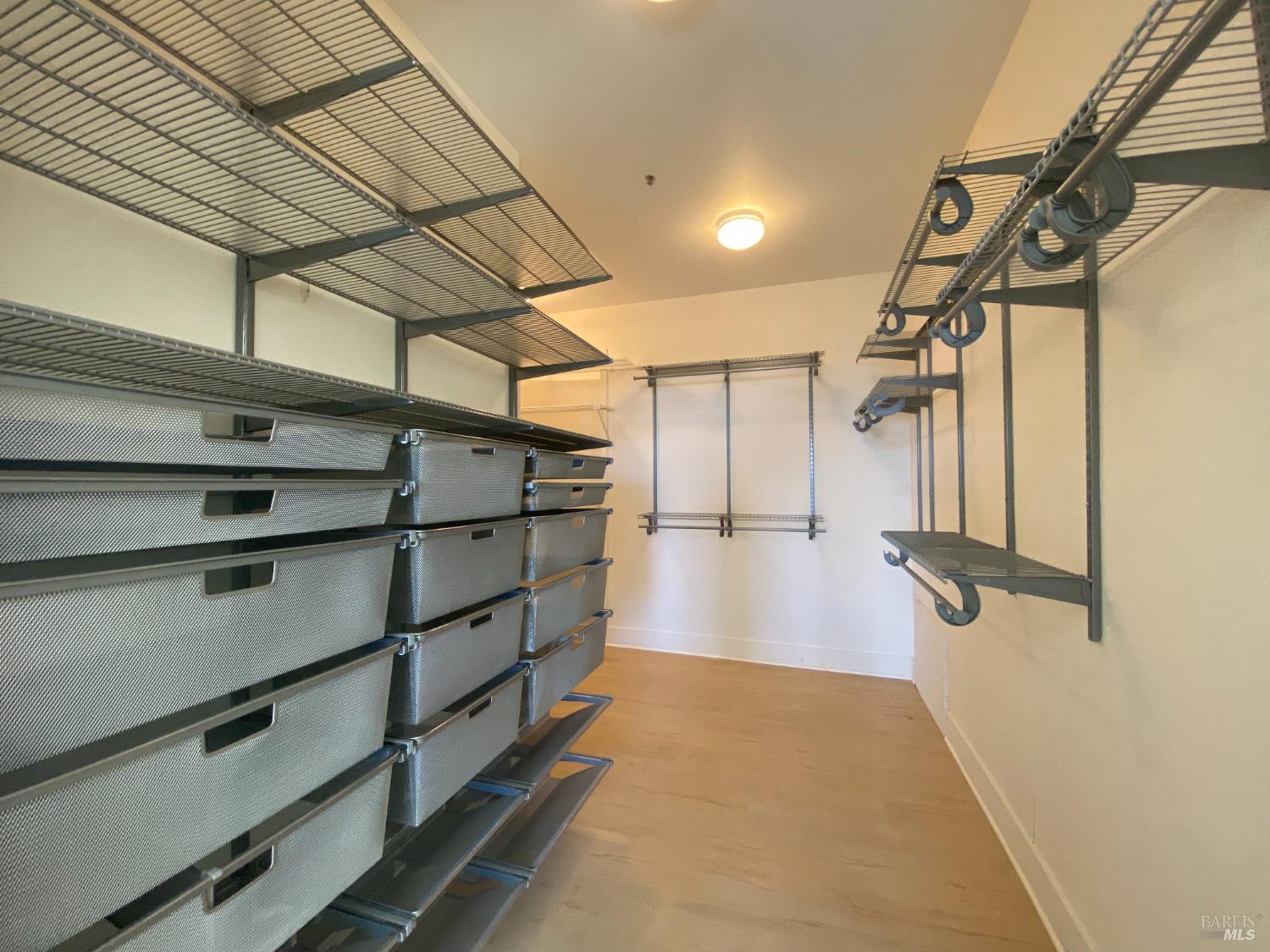 Detail Gallery Image 22 of 39 For 67 via Los Altos Unkn, Tiburon,  CA 94920 - 5 Beds | 5/1 Baths