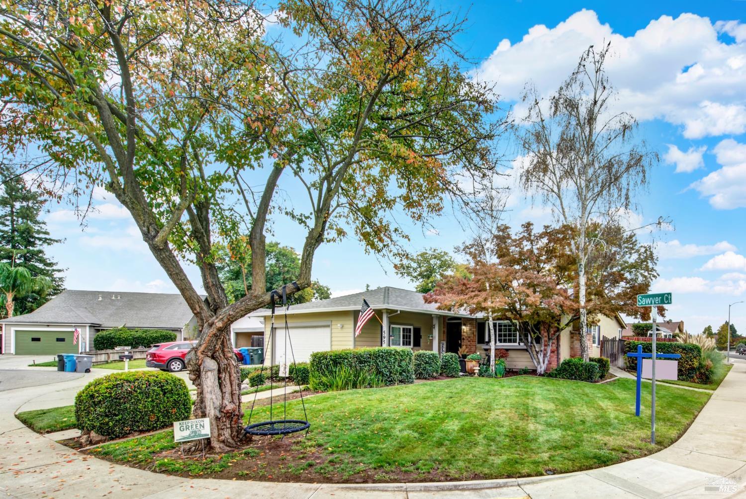 Detail Gallery Image 3 of 79 For 595 Sawyer Ct, Dixon,  CA 95620 - 4 Beds | 2 Baths